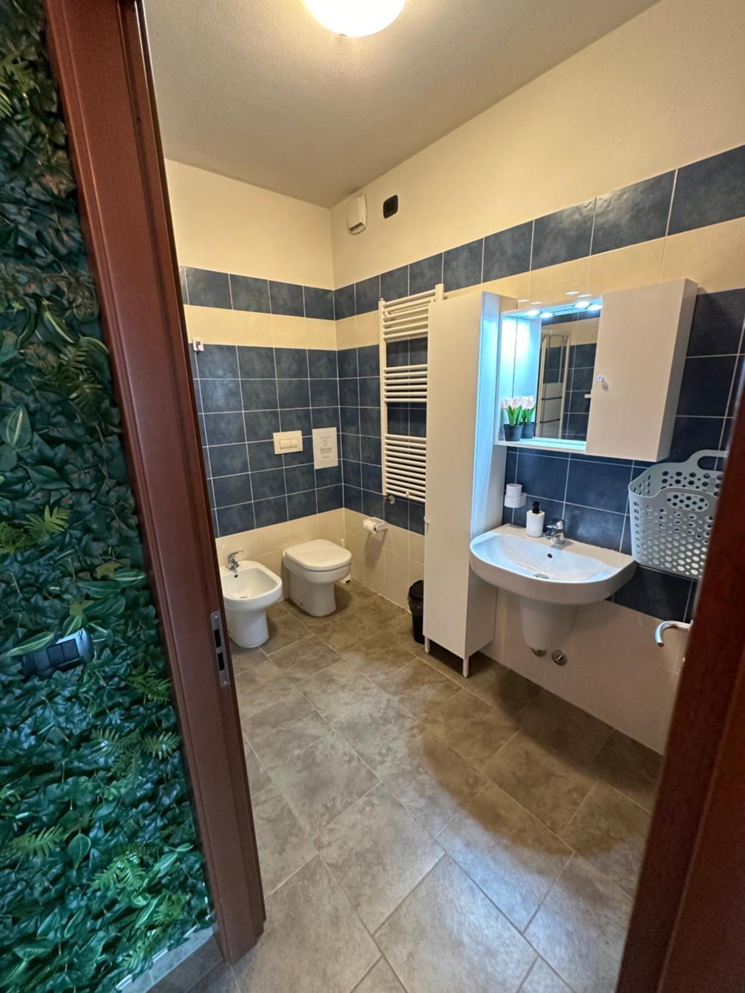 Il Gabbiano Savona "Luxury House" - Wifi, Parking, Shopping Center Apartman Kültér fotó